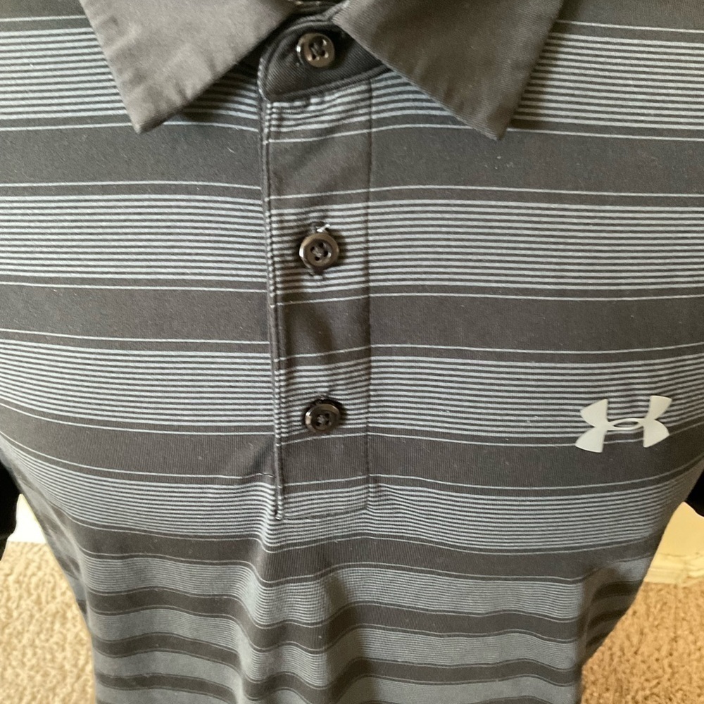 Mens used Under Armour UA size M heatgear black polo striped shirt medium Pre ow - Picture 3 of 4